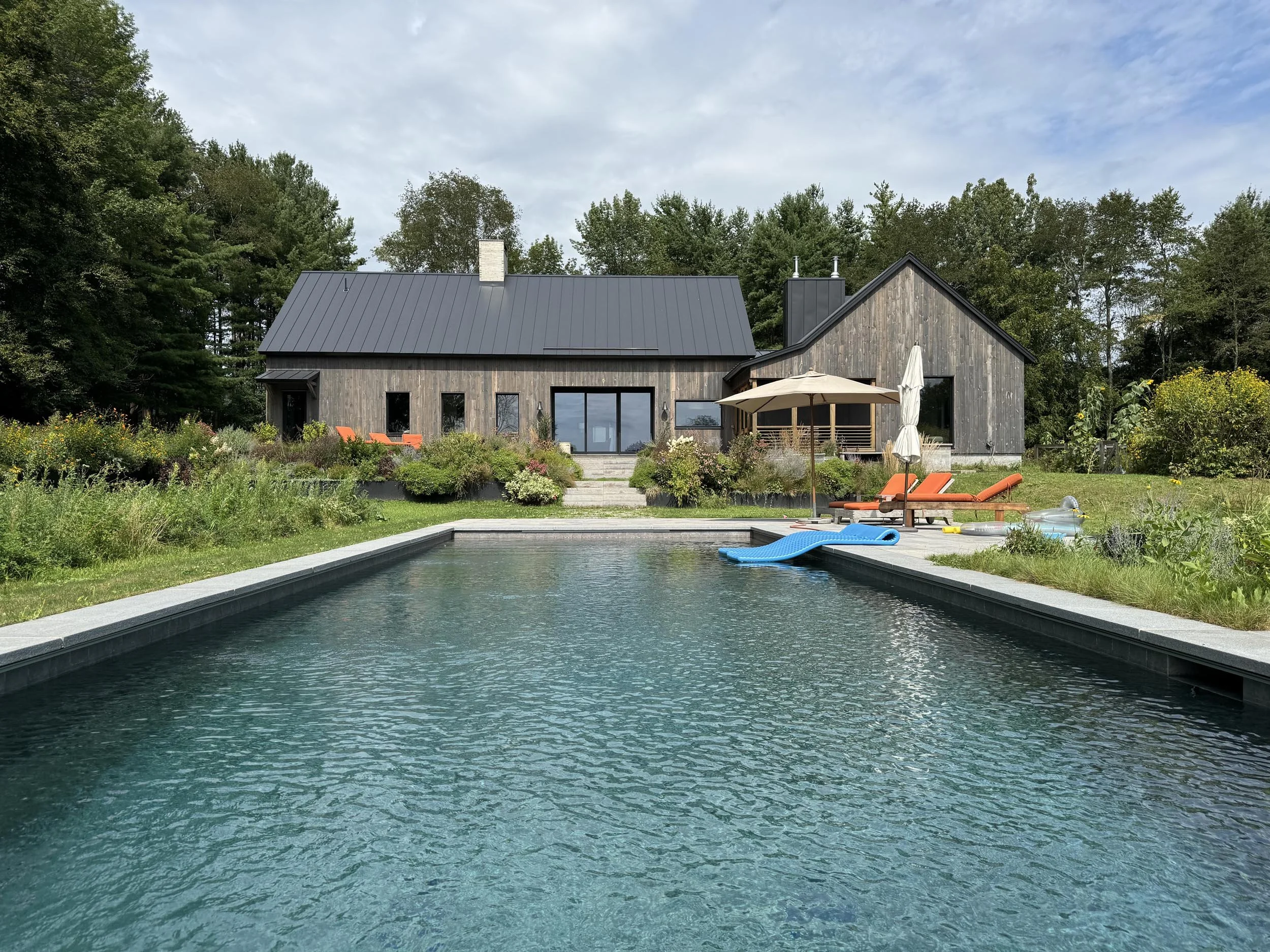Modern Meadow — MELISSA WOOD LANDSCAPE ARCHITECT
